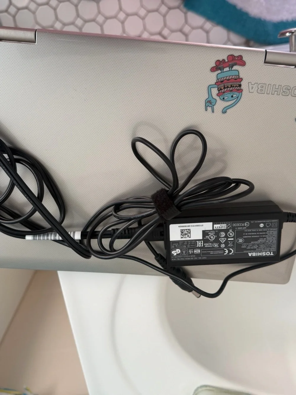 Toshiba Satellite L15W-B1303